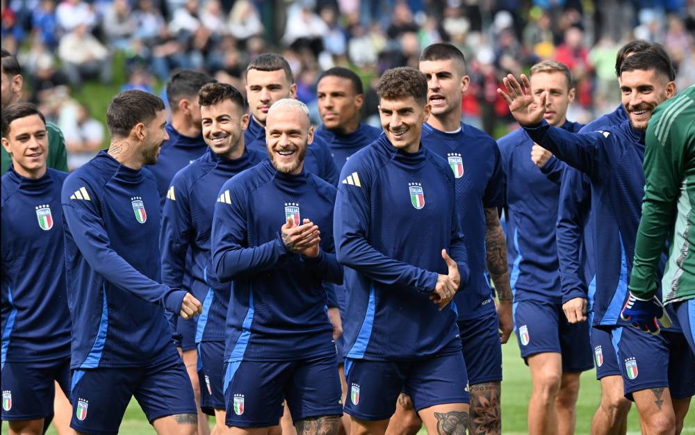 1xBit体育网页版登录入口-意大利足球舞台上的精彩表现的简单介绍