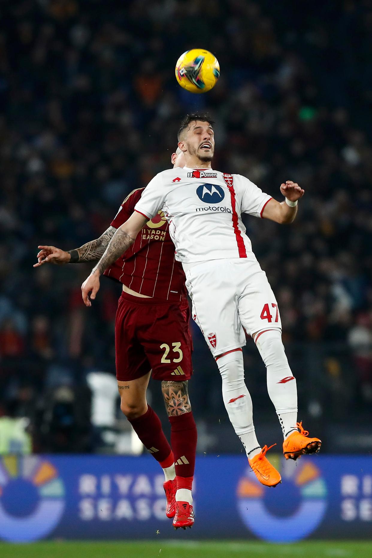 罗马前锋打入关键进球帮助球队获胜