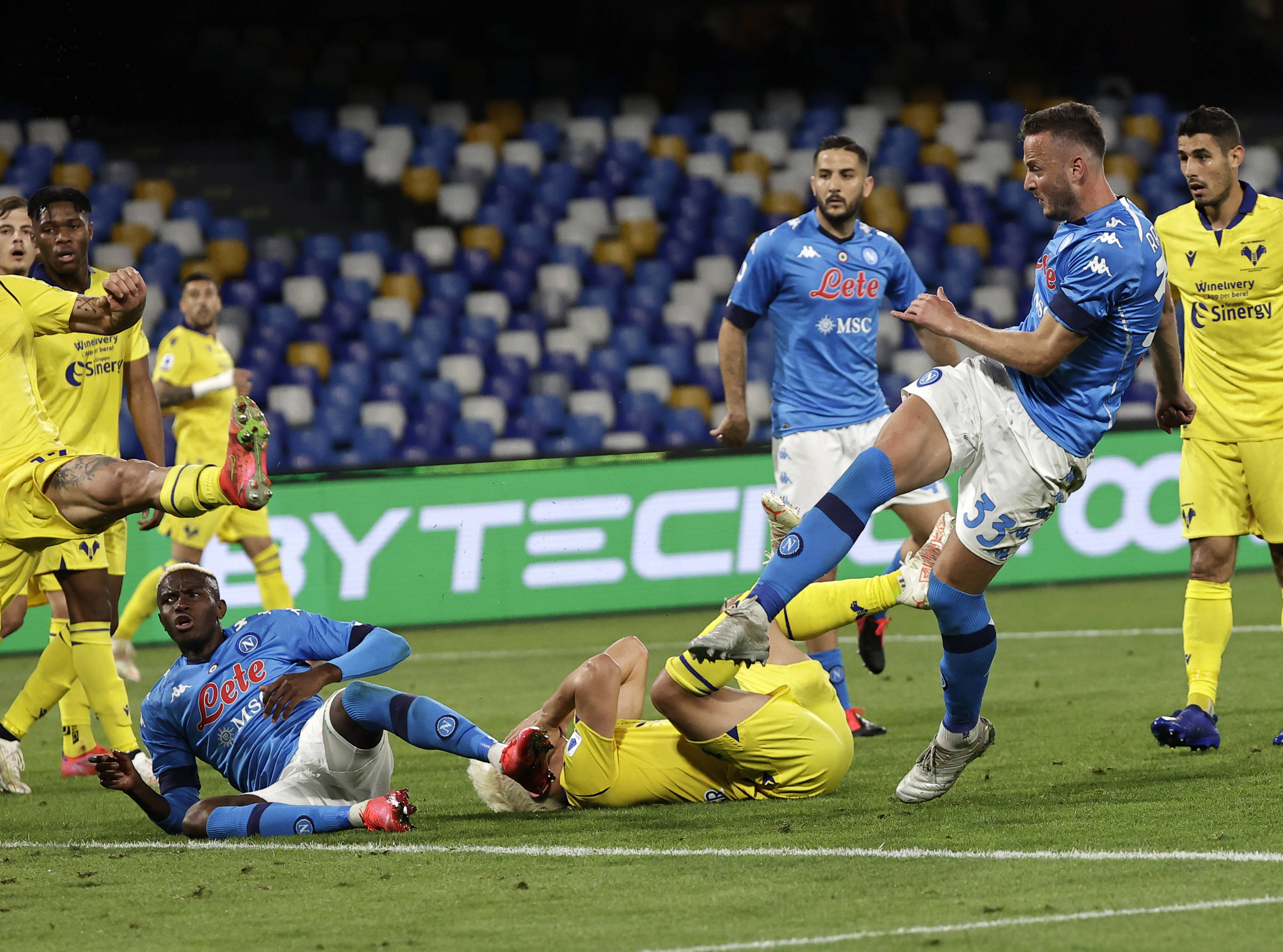 1xBit体育中国官网-维罗纳战平锡耶纳，难分胜负的简单介绍