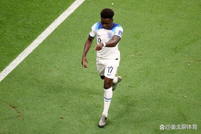 英格兰中场状态神勇备战国际比赛的简单介绍