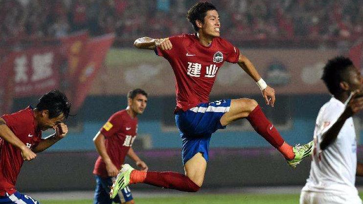 建业继续不敌上港，保级压力不减