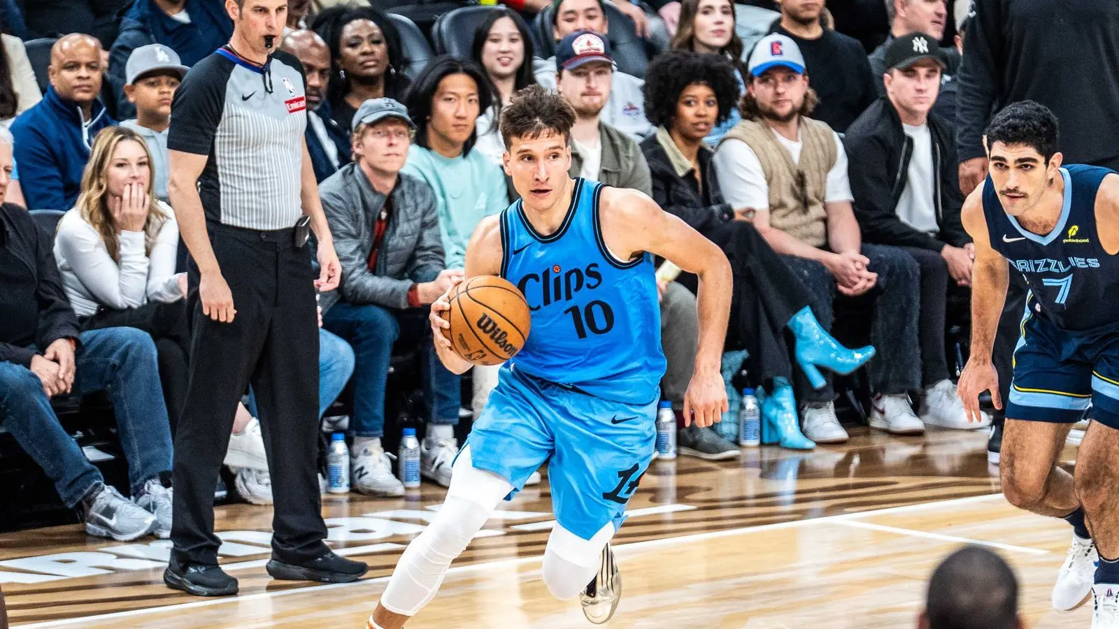 包含快船队引进资深教练,助力球队重塑竞争力的词条 包含快船队引进资深教练,助力球队重塑竞争力的词条